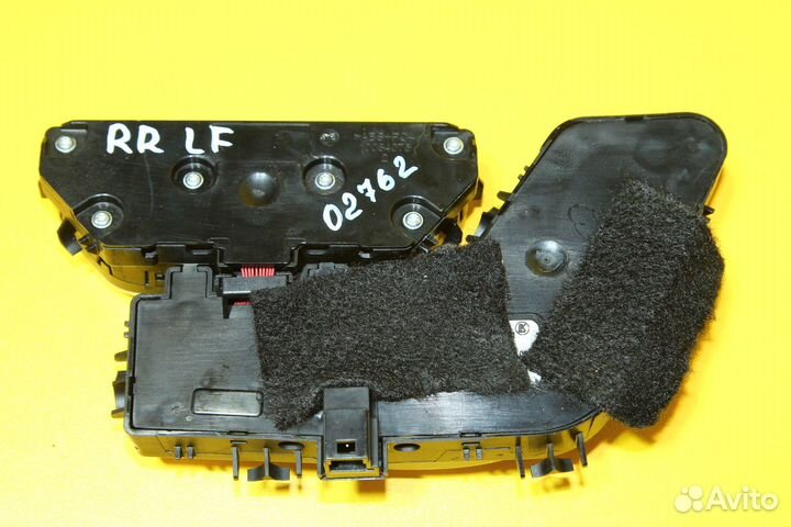 S500 W222 Блок управления задним левым сиденьем