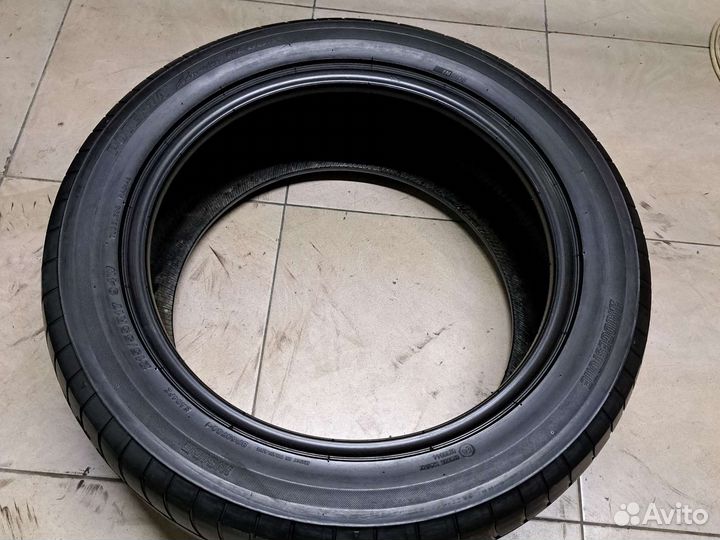 Bridgestone Potenza Adrenalin RE004 215/55 R17 94W