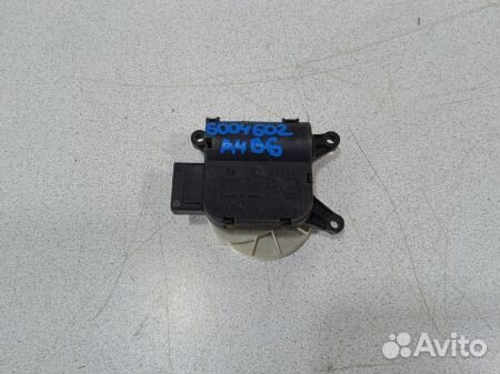 Моторчик заслонки печки