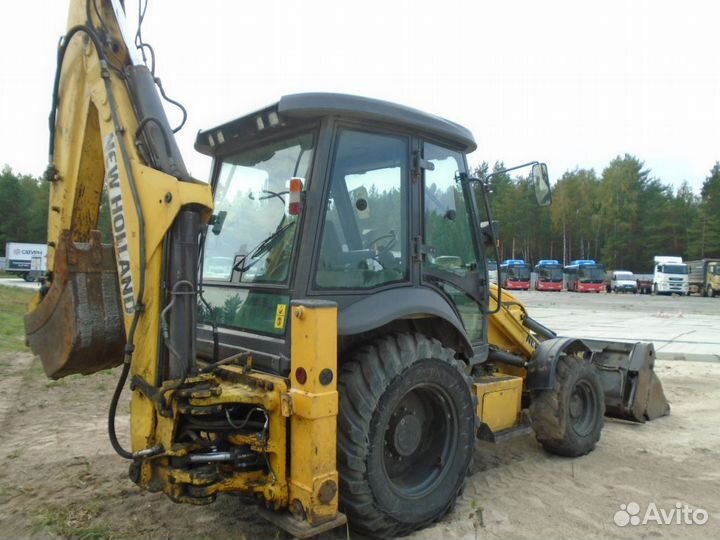 Экскаватор-погрузчик New Holland B80B, 2021