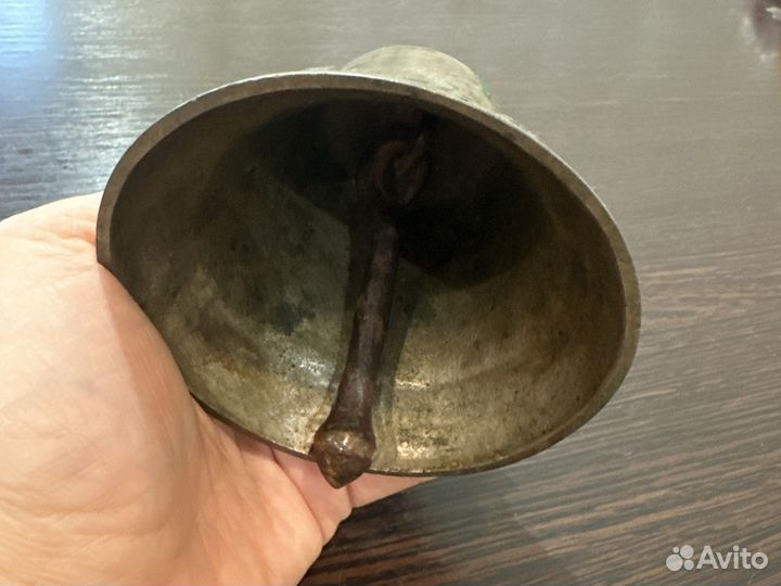 Колокольчик с серебром