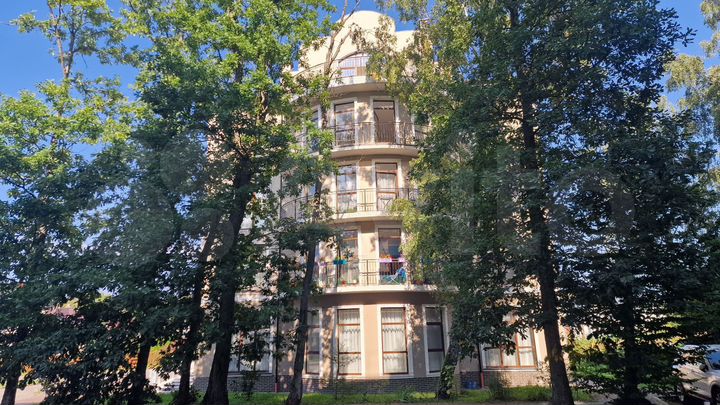 4-к. квартира, 200 м², 4/5 эт.