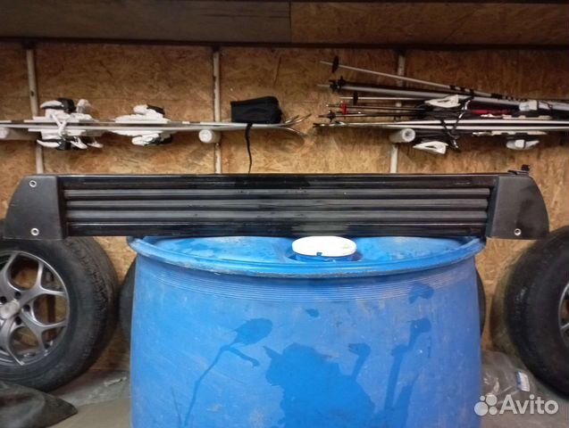 Крепление для лыж и сноуборда на крышу