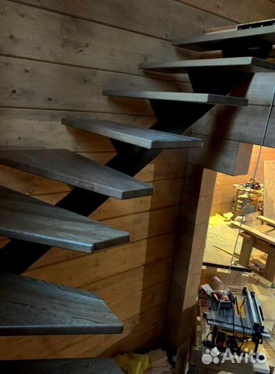 Лестница винтовая в дом