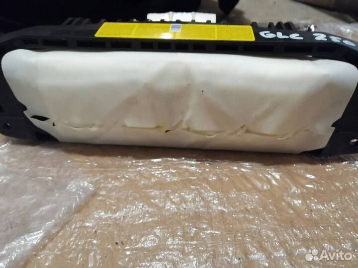 Подушка безопасности пассажирская (в торпедо) Mer