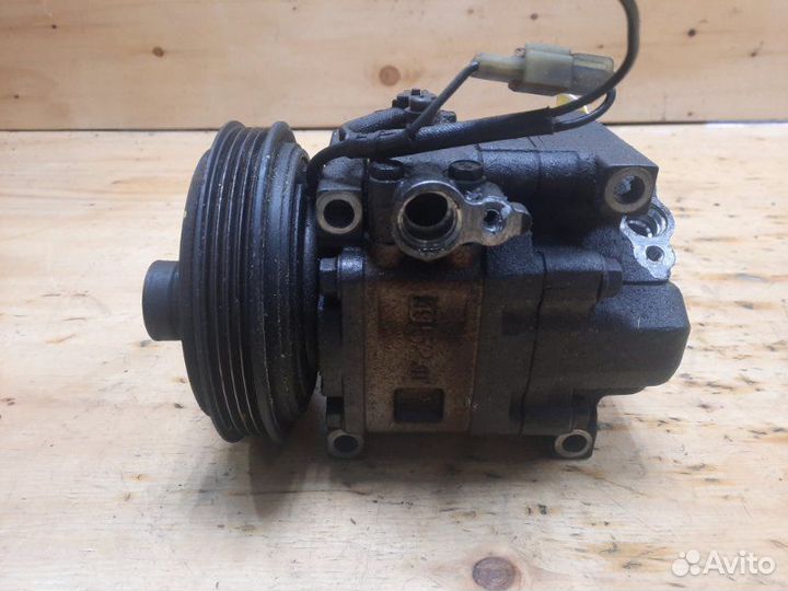 Компрессор кондиционера Mazda Demio DW3W B3E 1998