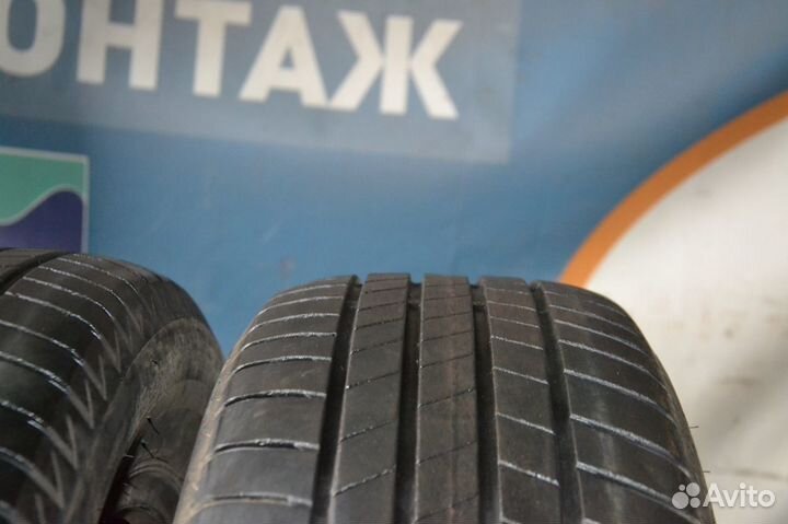 Bridgestone Turanza T005 215/65 R17