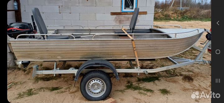 Лодка алюминиевая