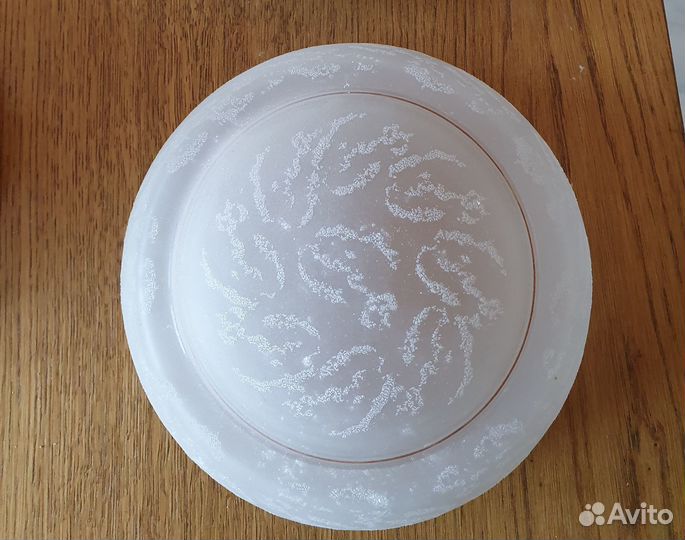 Плафоны стеклянные настенные 2 шт