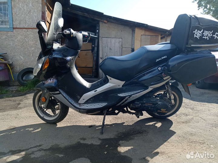 Большой скутер