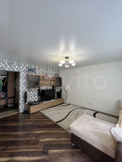 4-к. квартира, 75,6 м², 2/5 эт.