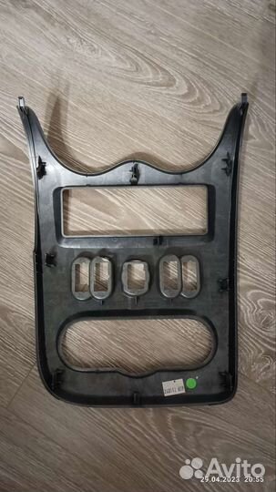 Рамка под магнитолу Logan, Sandero и под 2 din