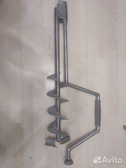 Бур ручной для рыбалки титановый