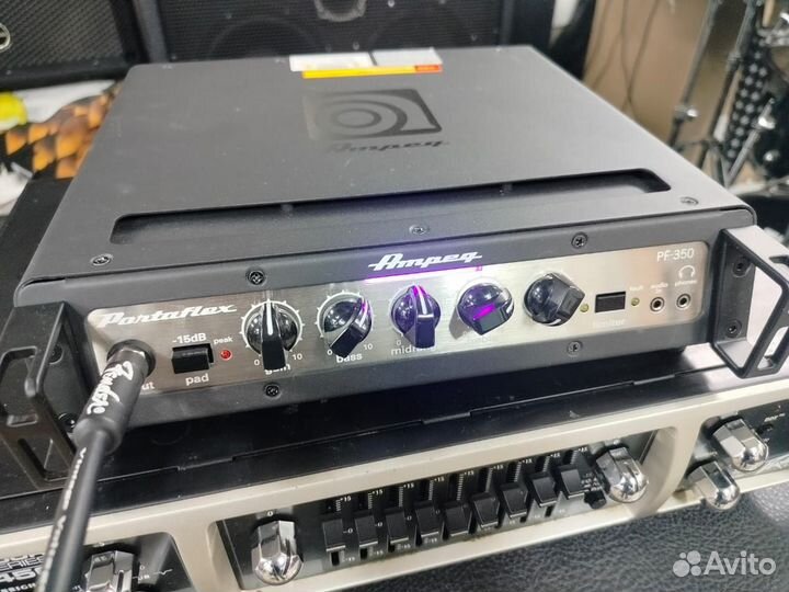 Басовый усилитель ampeg PF-350