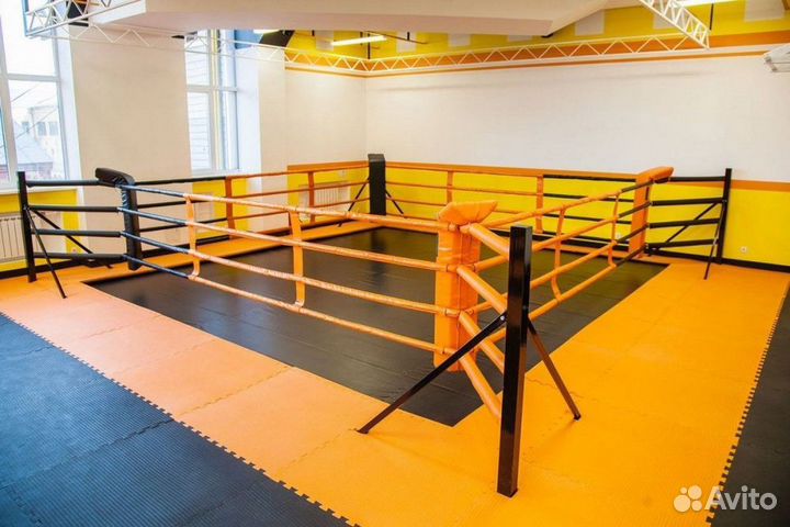 Ринг напольный на упорах помост 6х6 м, боевая зона 5х5 м, монтажная площадка 6х6 м Pioner A15378