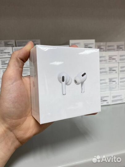 AirPods Pro (Premium шумоподавление)