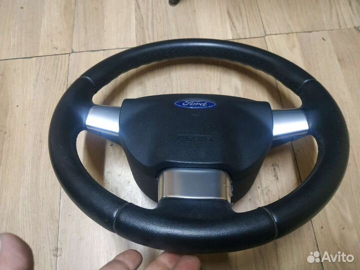 Руль Форд фокус 2 Спорт с аэрбегом