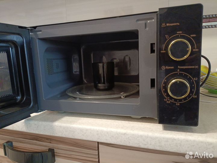 Микроволновая печь Midea