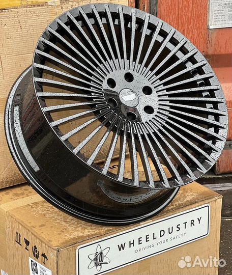 Кованые диски R24 Cadillac Escalade
