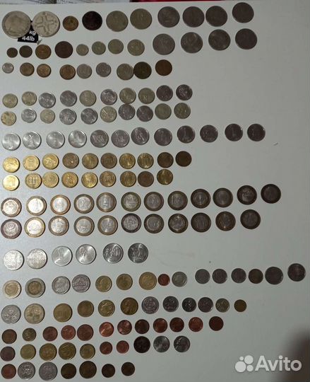 Монеты и банкноты