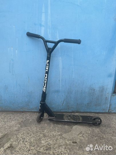 Трюковой самокат