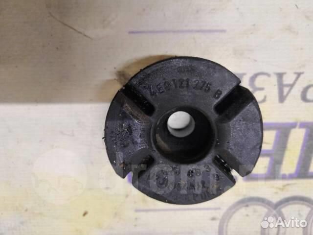 Подушка радиатора основного Audi A8 D3 4E 2004