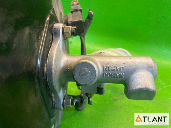 Главный тормозной цилиндр mitsubishi pajero IO