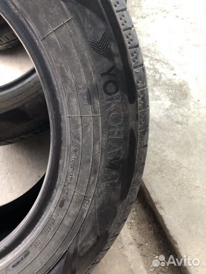 Yokohama BluEarth AE50 215/60 R16