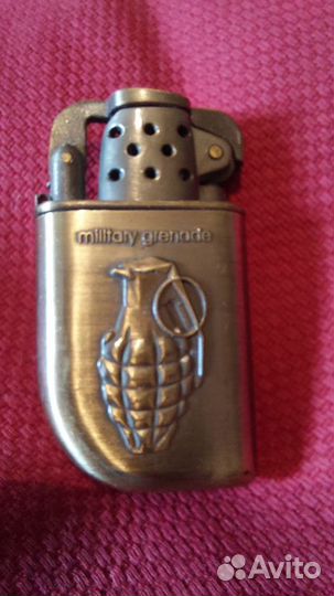 Зажигалки, ножичек 