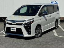 Toyota Voxy 1.8 CVT, 2021, 70 000 км, с пробегом, цена 1 800 000 руб.