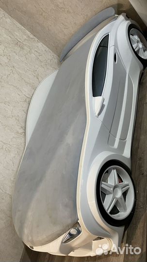 Кровать машина