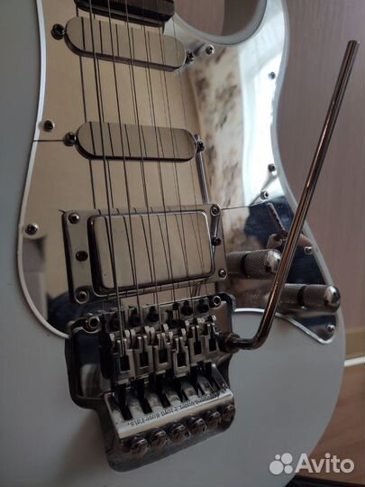 Электрогитара Yamaha