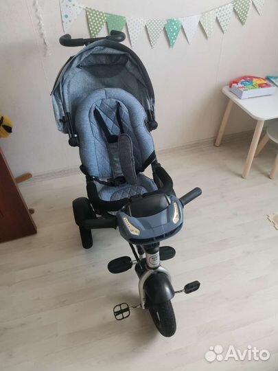 Трехколесный велосипед с родительской ручкой