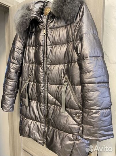 Пуховик женский
