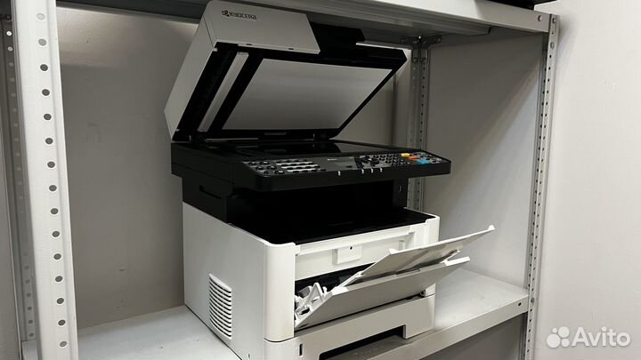 Мфу Kyocera M2735dn