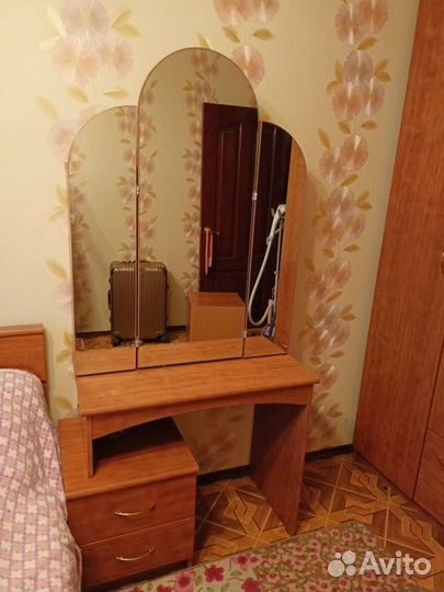 Трюмо Шатура