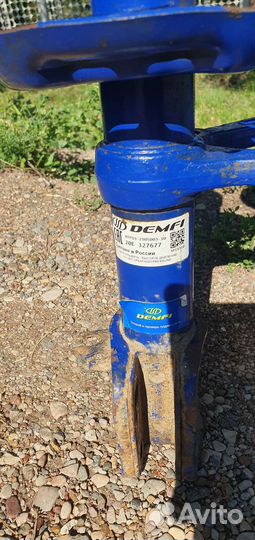 Стойки газомасляные демфи