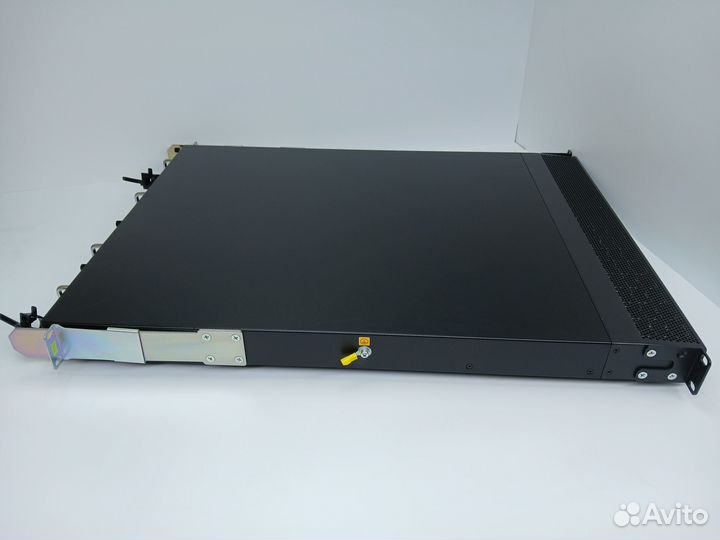 Коммутатор Huawei CE7855-32Q-EI б\у с гарантией