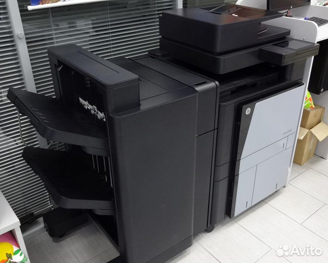 Мфу HP Color LaserJet Enterprise flow MFP M880z а3