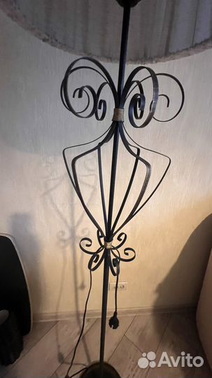 Торшер напольный