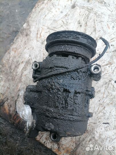 Компрессор кондиционера Фольцваген Пассат Б5+