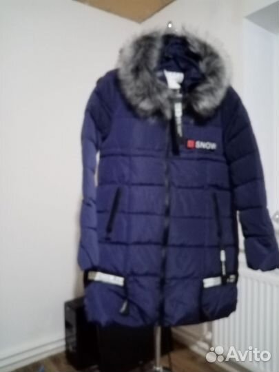 Куртки женские,молодежные