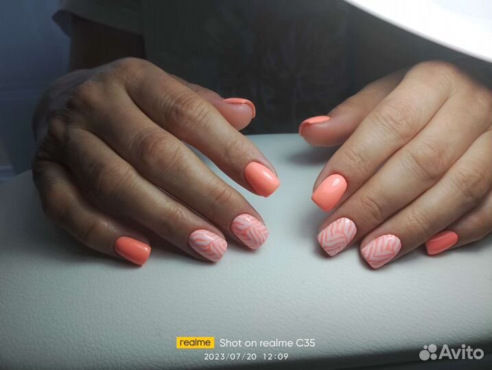 Маникюр на дому