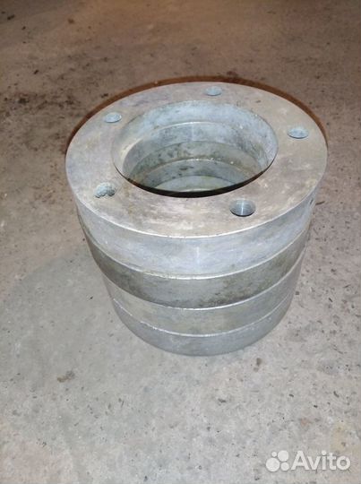 Проставки колесные 4 штуки