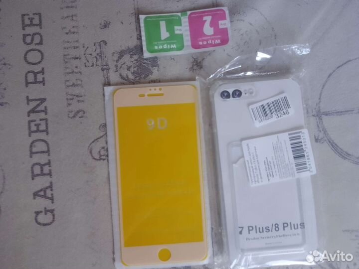 Защитное стекло и чехол на iPhone 8 plus
