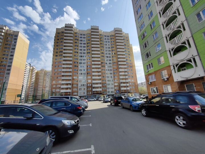 Комната 6 м² в 4-к., 1/19 эт.