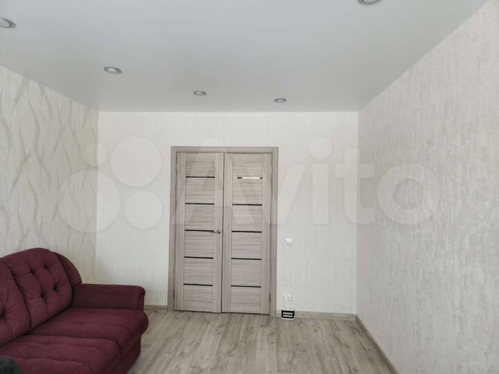2-к. квартира, 54 м², 5/5 эт.