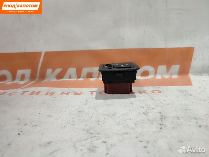 Блок управления зеркалами правый Mitsubishi Lancer