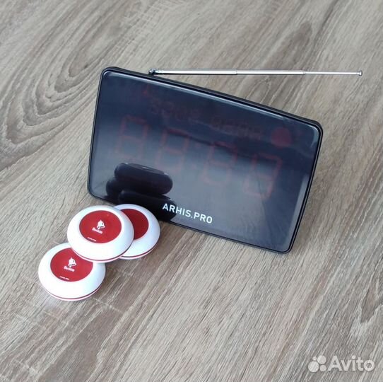 Кнопка вызова персонала и табло, часы, усилитель