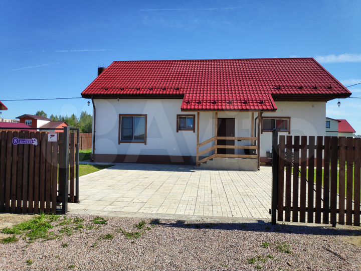 Коттедж 100 м² на участке 8 сот.